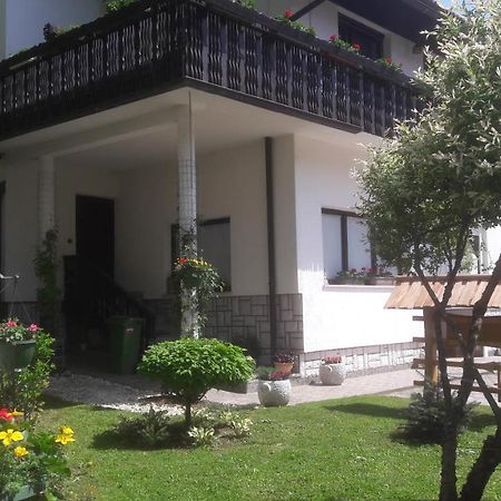 Kirhouse Apartment Bohinjska Bela Buitenkant foto
